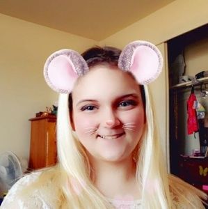 Meet your Posher, Marissa